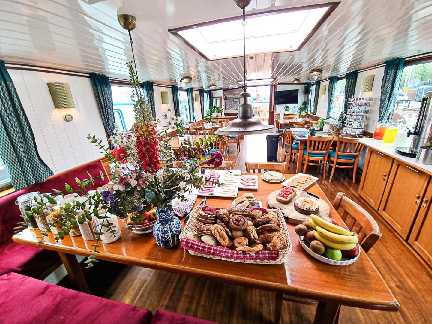 Amsterdam Hotelboat Exterior foto